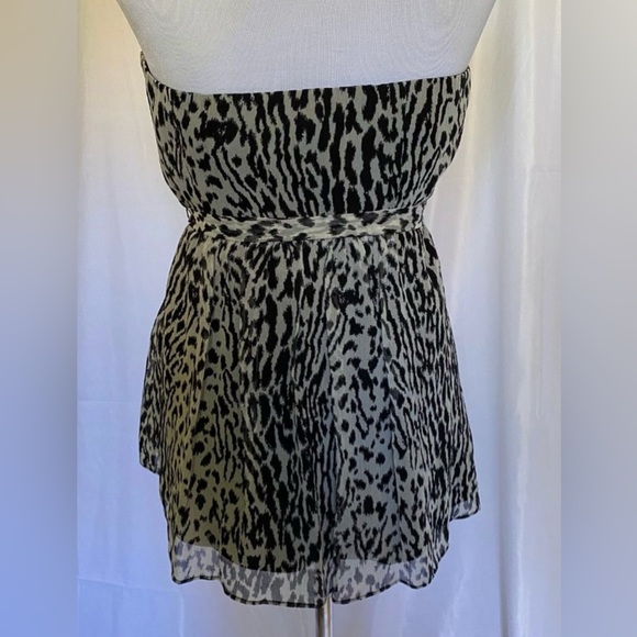 Banana Republic Black & White Animal Print Strapless Top Size: 10 Petite - Picture 2 of 6